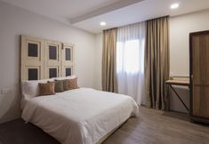 Bedroom 7 Redstone Boutique Hotel