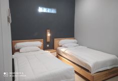 寝室 3 Kartini Stay