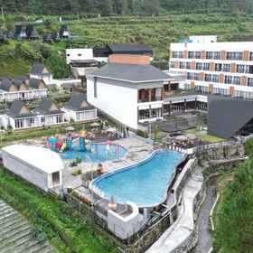 Exterior / Building 1 Gulala Azana Hotel & Resort Guci Tegal, Tegal Hotels