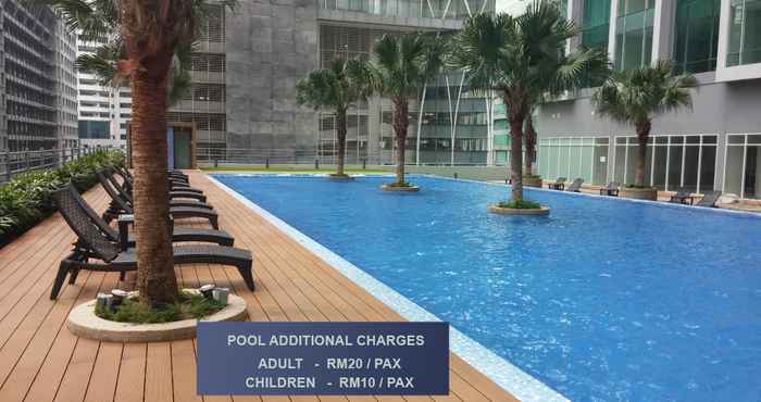 Swimming Pool Soho Suites KLCC by Minsha