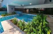 Swimming Pool 5 Neu Suites @ 3rdNvenue by Perfect Host