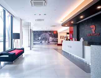 Lobby 2 Red Planet BGC The Fort