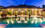 สระว่ายน้ำ 2 Luxury 4BedRoom –Villa AnTan- Central Seminyak