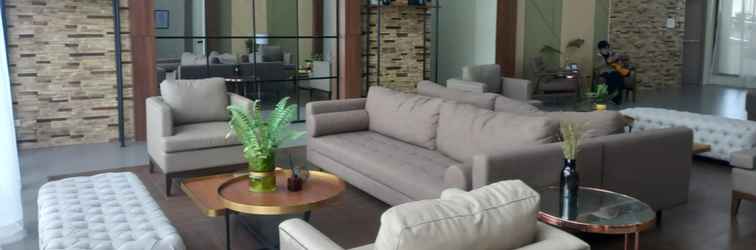 Lobby OYO 1027 Camille Suites Baguio