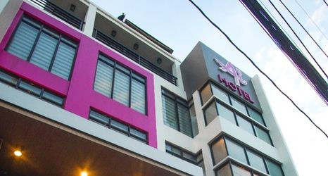 外観 2 OYO 1030 AI Hotel