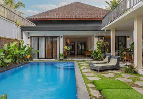 Swimming Pool Villa Ratu Ayu