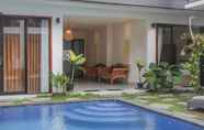 Swimming Pool 3 Villa Ratu Ayu