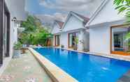 Swimming Pool 4 Lahi Villa 