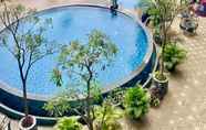 Swimming Pool 3 Nemuru Hotel Ciputat