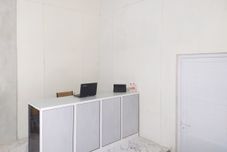 ล็อบบี้ RedDoorz Syariah near Exit Tol Bojong Pekalongan