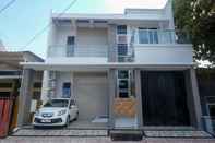 Exterior RedDoorz Syariah @ Tlogosari Semarang