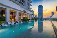 Swimming Pool Quill Residences by Five Senses