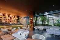 Bar, Kafe, dan Lounge VIVERE Hotel, ARTOTEL Curated