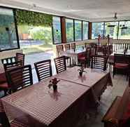 ร้านอาหาร 2 Makati Pasuruan Hotel