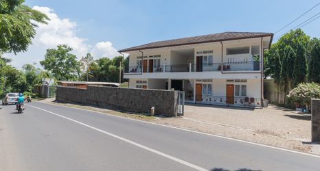 Exterior 2 Urbanview Maribaya Lembang Bandung