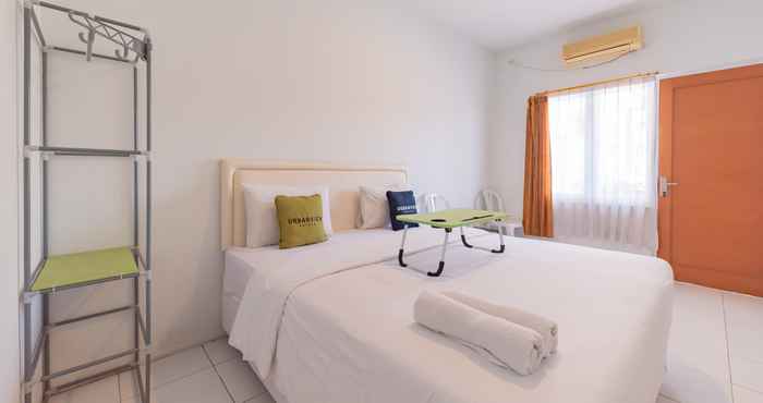 Kamar Tidur Urbanview Hotel Kazanan Lembang Bandung by RedDoorz