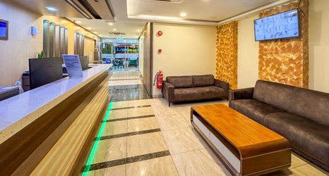 Lobby 2 The Starion Hotel