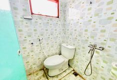 Toilet Kamar 5 Shinta Guesthouse
