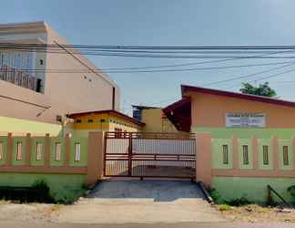 Luar Bangunan 2 Jesna Guest House Syariah Cirebon