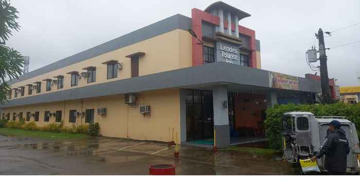 Luar Bangunan OYO 1037 Lendes Tourist Inn Main