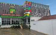 Bangunan 2 Elephant Inn and Suite Hotel by Sajiwa