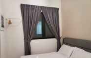 Bedroom 7 Sea/City Southkey Mosaic 2BR + 4Free @ Natol