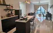 Lobby 4 Sea/City Southkey Mosaic 2BR + 4Free @ Natol