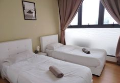 Bedroom 6 Seaview Country Garden Danga Bay 1802 3BR 2Free@ Natol