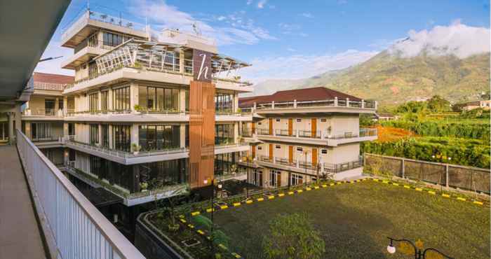 ภายนอกอาคาร Horison Resort Dieng