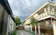 Others 7 CBG INN RedPartner near Stasiun Solo Balapan