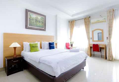 Kamar Tidur Urbanview SRB Cibubur by RedDoorz