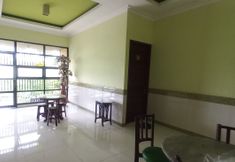 Lobby 5 RedDoorz Syariah near Bypass Krian