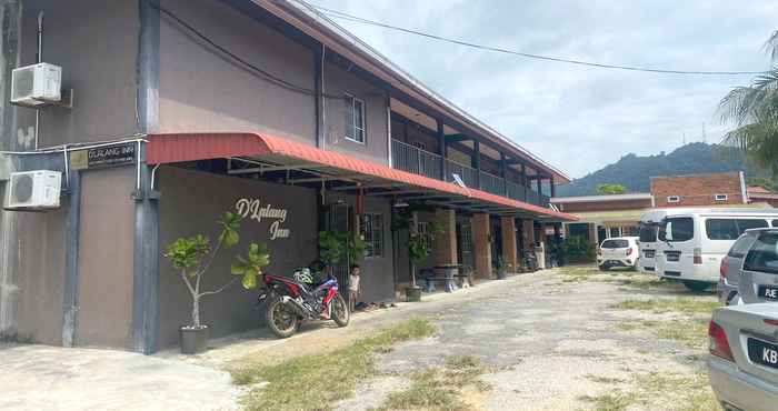 Luar Bangunan OYO 90910 Homestay D Lalang Inn