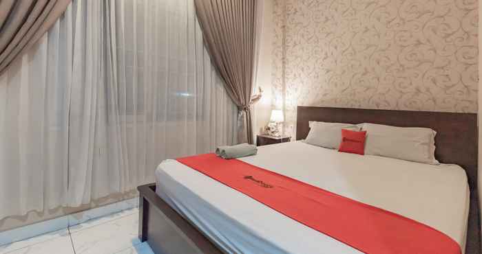Bedroom RedDoorz @ Hotel Arwana Tugu Puncak