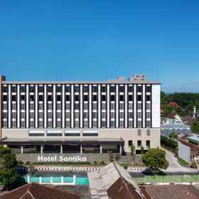 Exterior / Building 1 Hotel Santika Blitar, Blitar Hotels