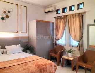 Kamar Tidur 2 Rosa Luxury Jagakarsa RedPartner