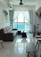 BEDROOM Leisure Homestay@Sutera Avenue 10 