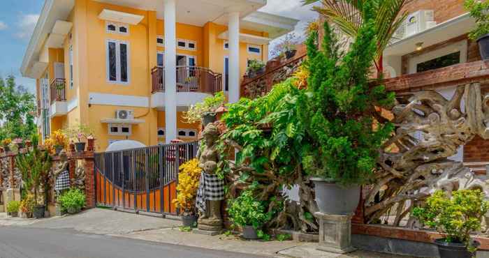 Bên ngoài Amartha Indotama Private Villa 