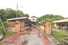 Exterior OYO 90915 Ilham Villa