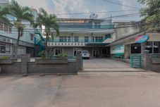 Exterior Urbanview Hotel Bartu Moh Toha Bandung by RedDoorz