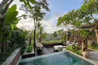 Hồ bơi The Ridge Bali