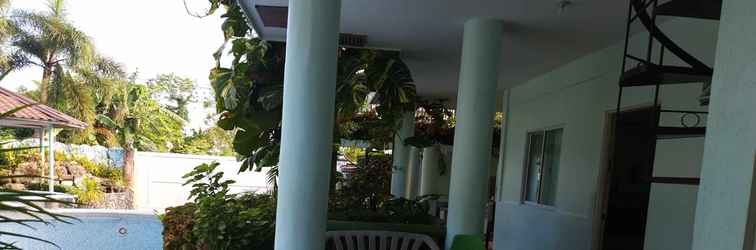 Lobby Villa Celine Laguna