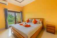 Bedroom Srinadi Waterpark Villa