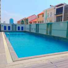 Swimming Pool 4 Izi Cozi Hotel Kemayoran