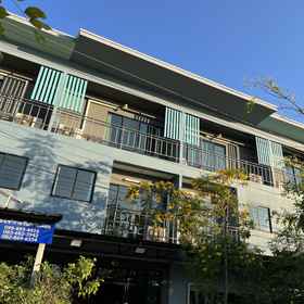 Exterior / Building 1 V Tharm Hotel, Khách sạn Trường Cao đẳng Thể chất Udon Thani