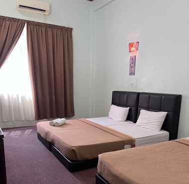 Kamar Tidur 2 Alia Tiara River And Beach Resort