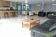 Bar, Kafe, dan Lounge Tera Guest House