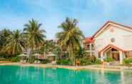 Kolam Renang 6 Pax Ana Doc Let Resort & Spa