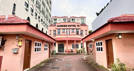 外部的 2 Amrise Hotel 12