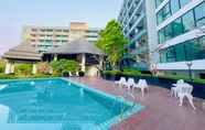 Swimming Pool 6 Baan Bangsare Resotel Chonburi